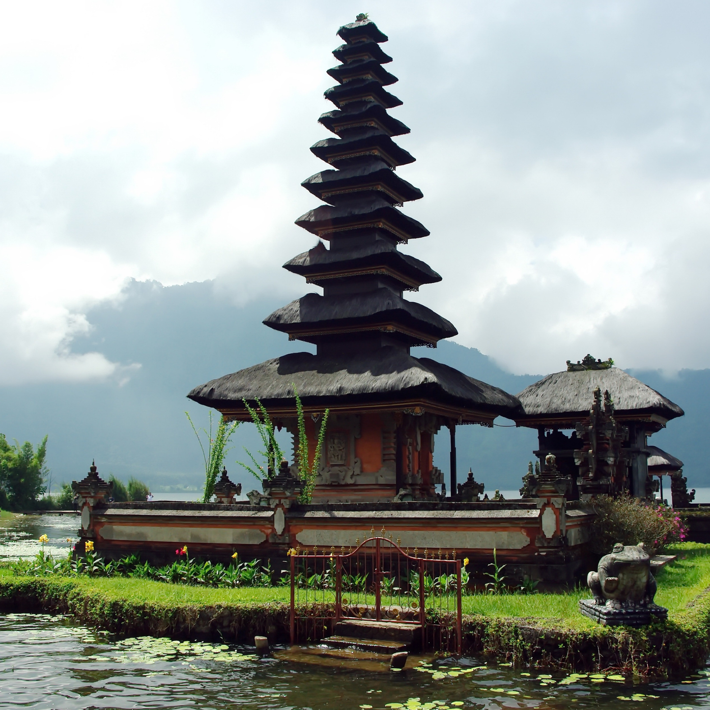 Bali e dintorni: Dai templi sacri ai tramonti sul mare
