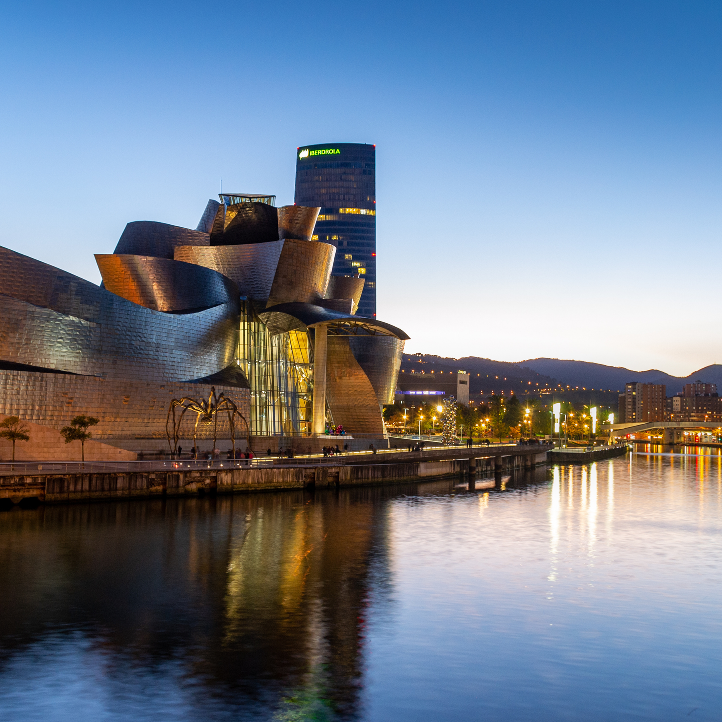 Bilbao, San Sebastián & Pamplona in 8 giorni – Guida Premium da scaricare